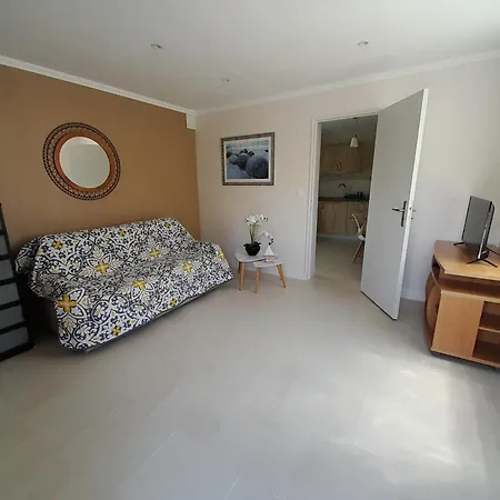 Maison A Cinq Min De La Mer, A Louer A La Semaine, Du 19 Au 26 Juillet 25