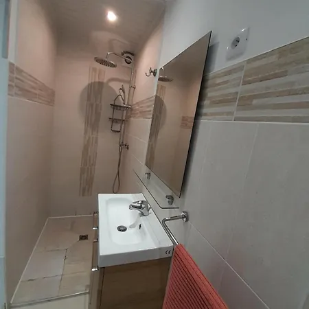 Maison A Cinq Min De La Mer, A Louer A La Semaine, Du 19 Au 26 Juillet 25