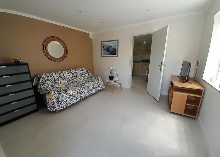 Maison A Cinq Min De La Mer, A Louer A La Semaine, Du 19 Au 26 Juillet 25